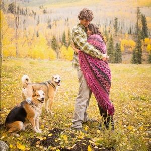 Knitted shawl wrap! Pink/Black/Mauve - Lucky Brand